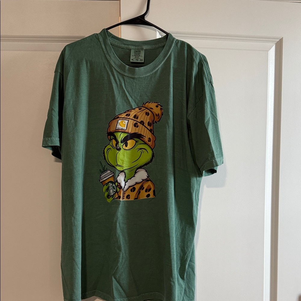 Green Reptile Graphic T-Shirt